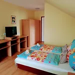 בית הארחה Haus Maria